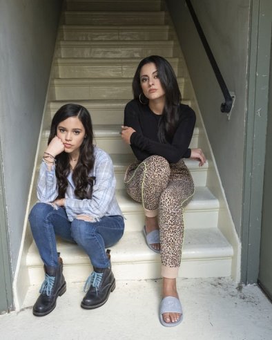 You-season-2-cast-Delilah-Alves-2232726